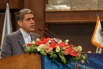 جزئیات نشست طیبنیا با نمایندگان اقتصادی/ رقم جدید بدهیهای دولت